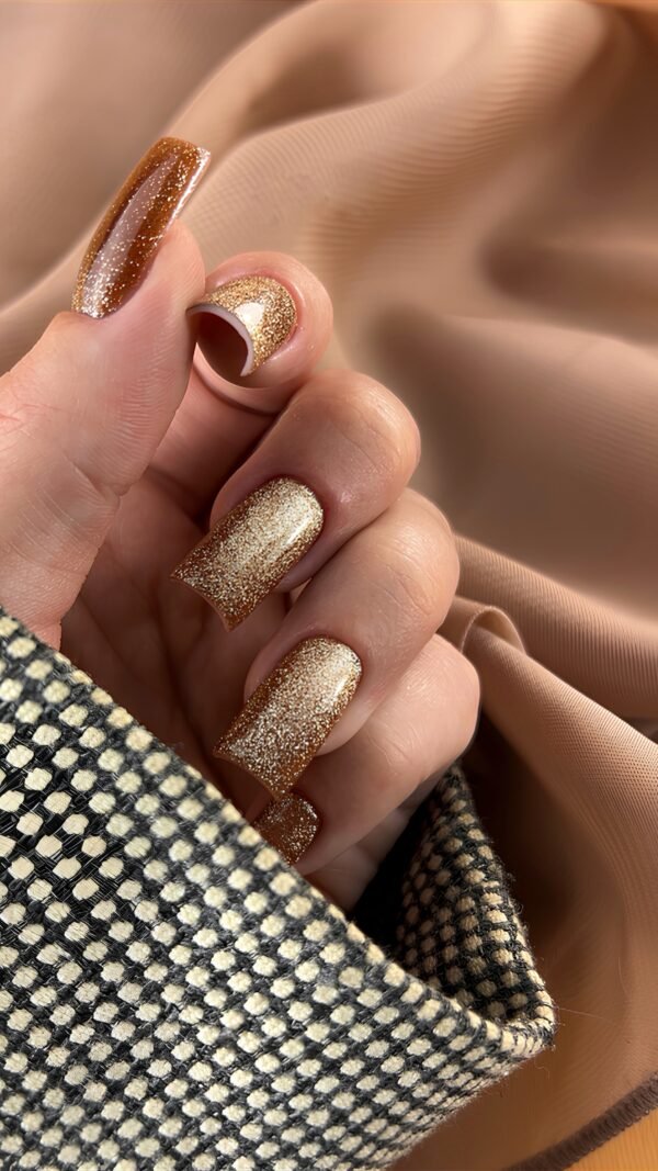 Smalto CatsEye Lux Collection 01 - immagine 2
